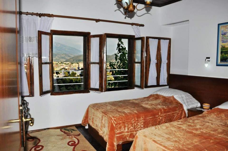Hava Baci Apartment Berat Exterior foto