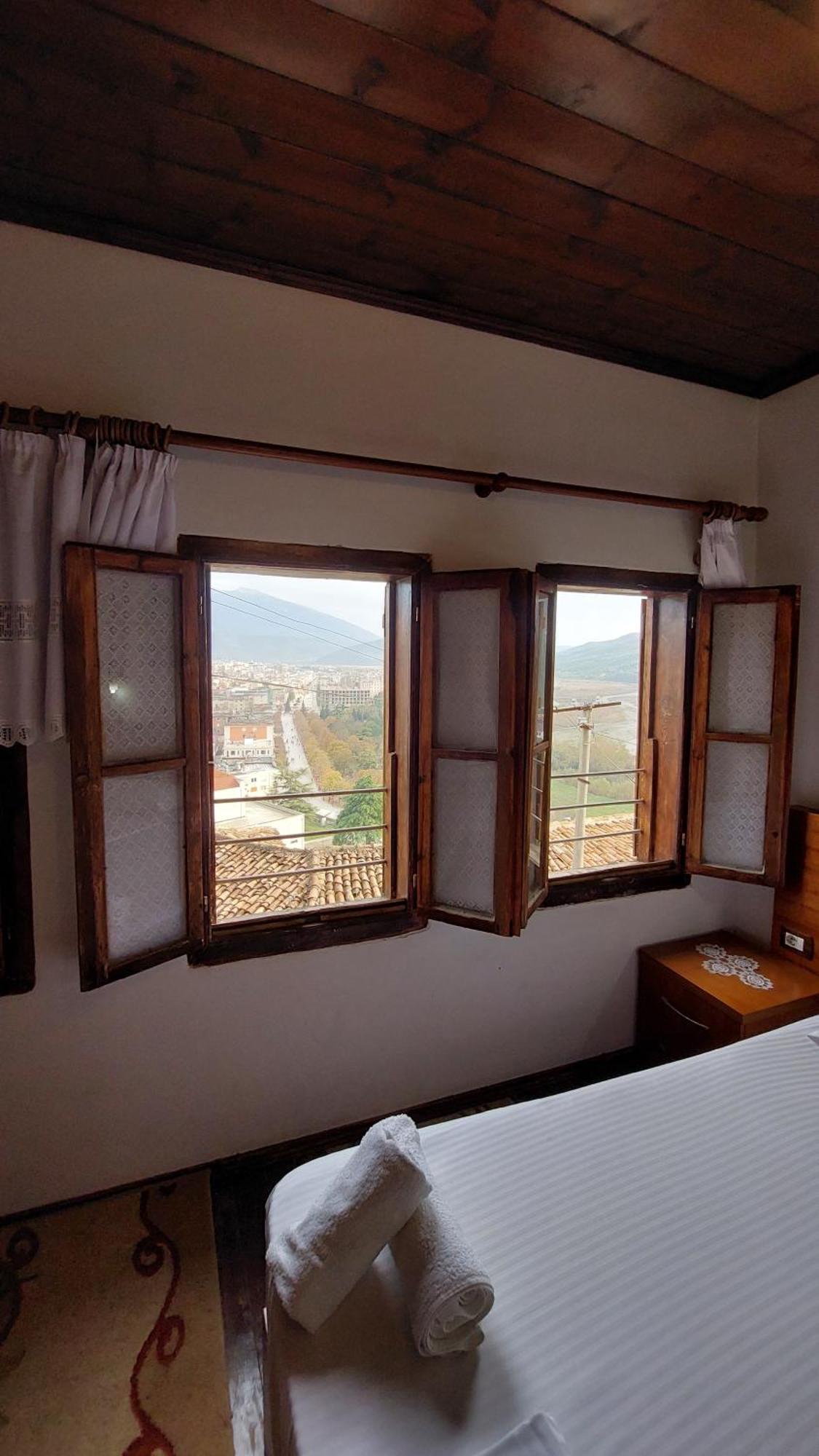 Hava Baci Apartment Berat Exterior foto